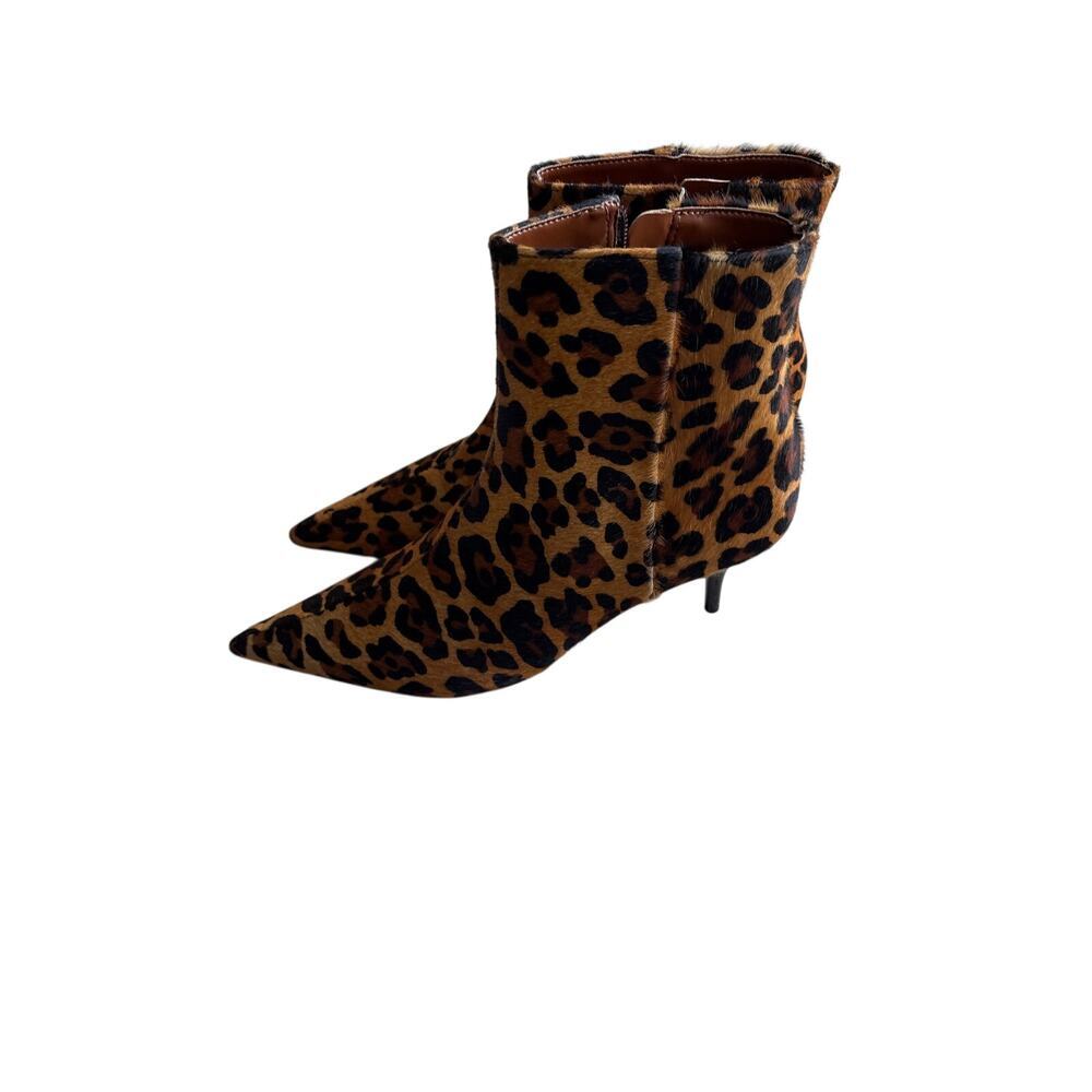 Schutz Leopard Pony Hair Pointy Toe Ankle Boot Side Zip 2" Heel Barely Worn $395 - Picture 6 of 8